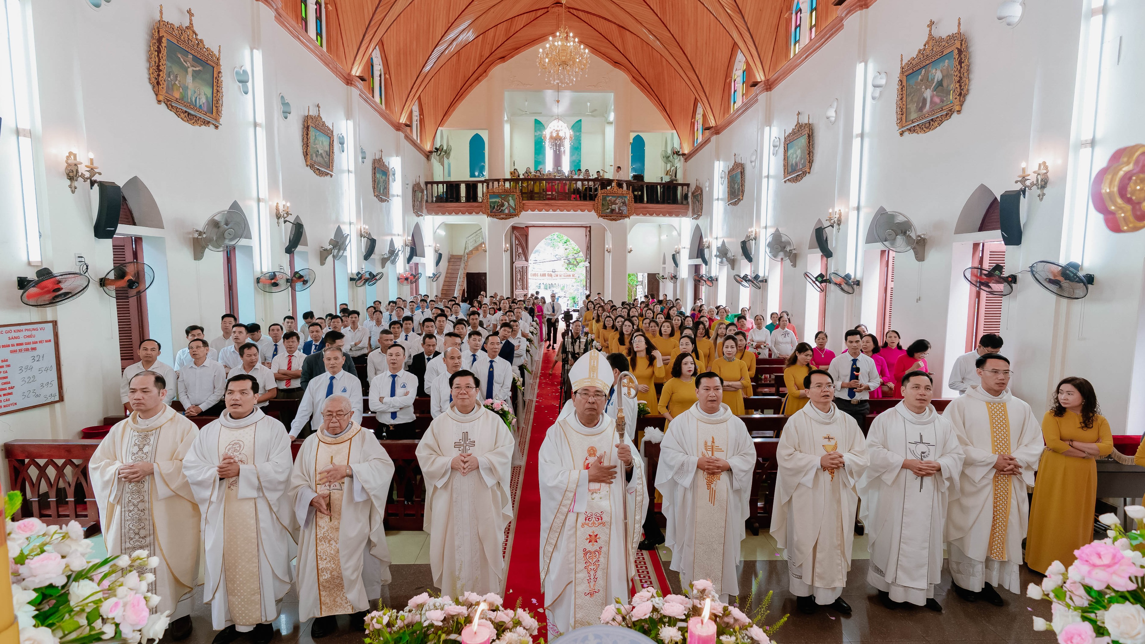 Hội Doanh nhân Công giáo Giáo phận Hải Phòng: Mừng Lễ Thánh Giuse Thợ – Quan thầy Hội tại Giáo xứ Cửa Ông